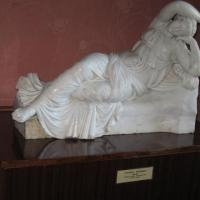 Скульптура «Спляча красуня» Томаша-Оскара Сосновського фото #1